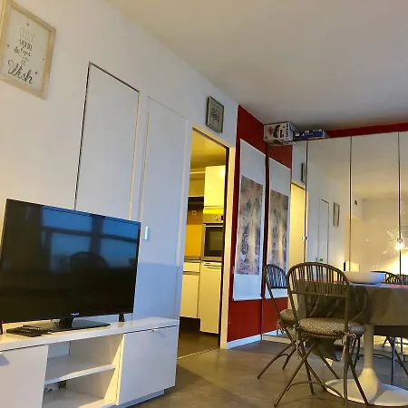 Tour Eiffel Beaugrenelle Апартаменты Париж